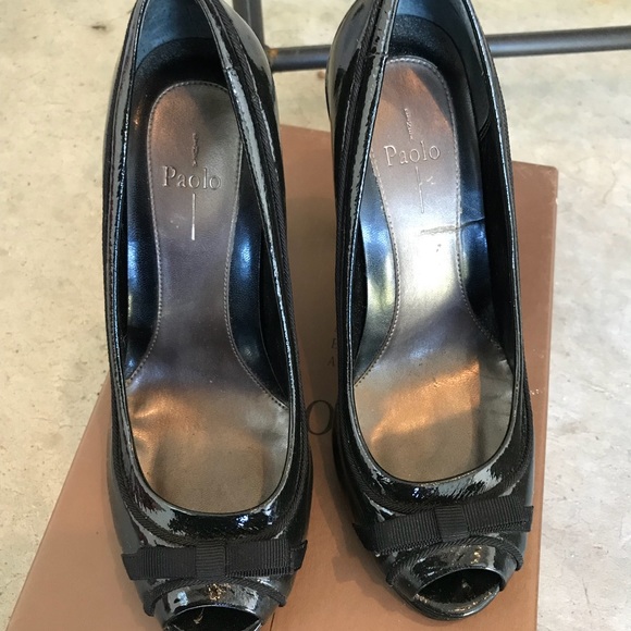 Linea Paolo BABE Black Patent Shoe - Picture 1 of 9